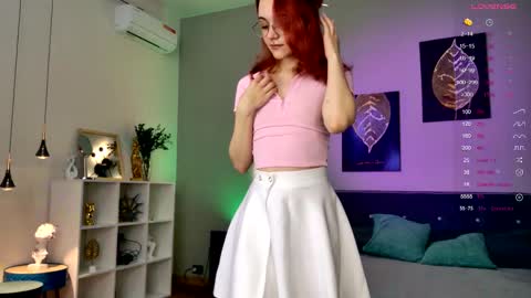 Elizabet online show from 11-17-25, 10:04