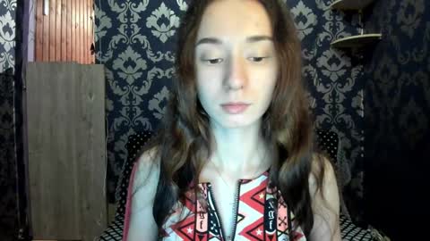 elizabethrice online show from 12-22-24, 08:47