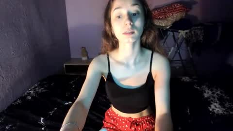 elizabethrice online show from 10-22-25, 03:45