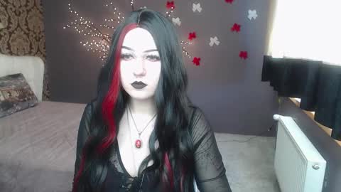 Elizabeth online show from 02-23-26, 06:44