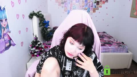 Snapshot of elizanik chatting on 01-10-25, 09:20 Eliza online show from 01-10-25, 09:20