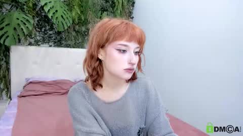 Snapshot of elizanik chatting on 09-18-25, 05:42 Eliza online show from 09-18-25, 05:42