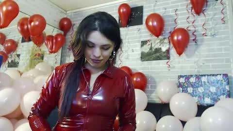   online show from 03-12-25, 02:20