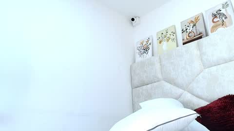 Eliza online show from 11-15-25, 11:29