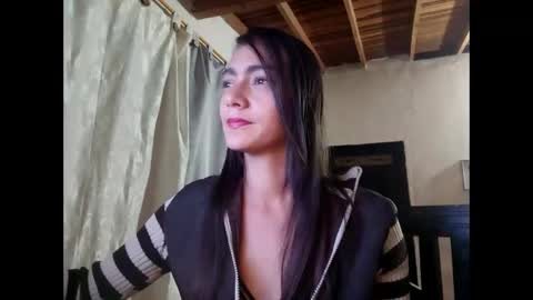 Snapshot of elizka_00 chatting on 03-28-26, 04:23 elizka 00 online show from 03-28-26, 04:23