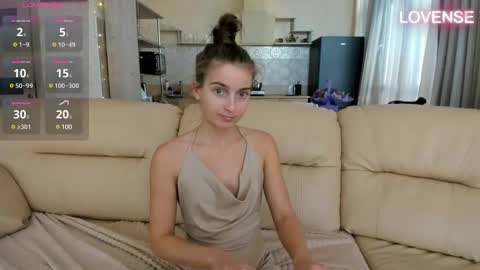 Eliz                               online show from 02-01-25, 08:50