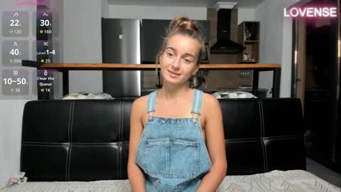 Eliz                               online show from 11-04-25, 04:39