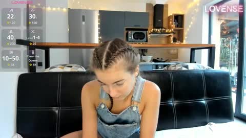 Eliz                               online show from 01-15-26, 07:02