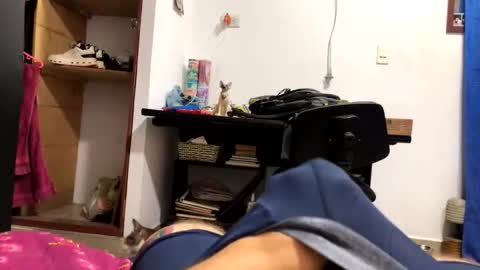 elkinjose182112 online show from 02-09-26, 04:49