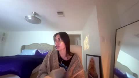 ella_ella_ella_ay online show from 11-22-25, 02:43