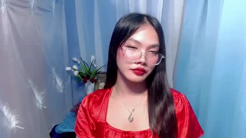 Ella online show from 12-14-25, 08:24