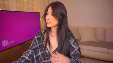 ELLA OWEN online show from 02-06-25, 02:48