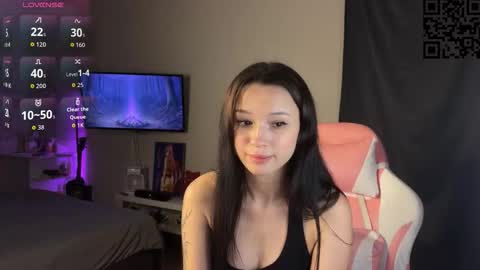 ella_simons online show from 11-14-25, 01:26