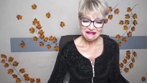EllaBonito online show from 12-11-24, 06:25
