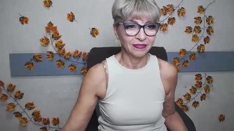 EllaBonito online show from 12-15-24, 09:35