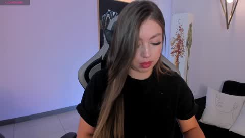 EllaClark online show from 12-09-24, 06:57