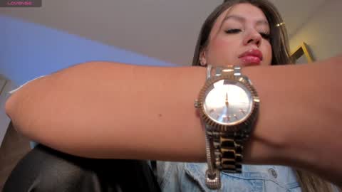 EllaClark online show from 12-15-24, 11:01