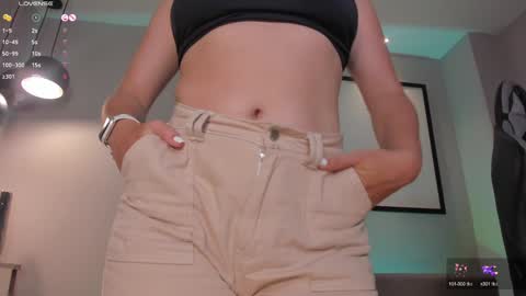 EllaClark online show from 01-19-25, 12:49