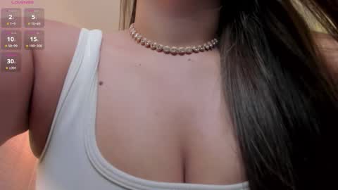 EllaClark online show from 11-06-25, 03:46