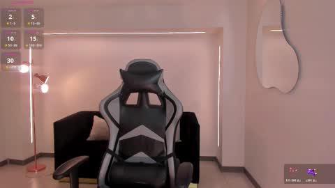 EllaClark online show from 11-13-25, 07:02