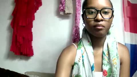 ellah245 online show from 02-09-26, 12:25