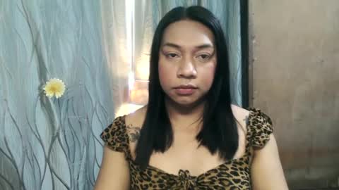 Snapshot of ellah_morena chatting on 01-21-25, 03:04 Ellah online show from 01-21-25, 03:04