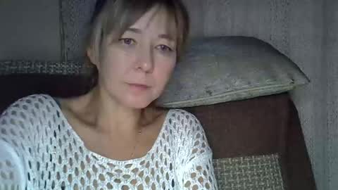 ellajohnsonx online show from 10-11-25, 09:57