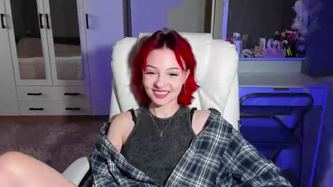 Snapshot of ellales chatting on 11-01-25, 06:48 ellales online show from 11-01-25, 06:48