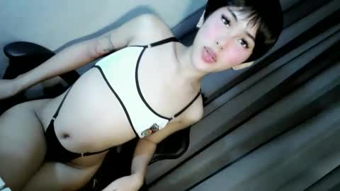 ella online show from 03-04-26, 06:14