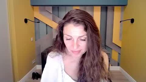 EllaLongs online show from 02-15-25, 09:59