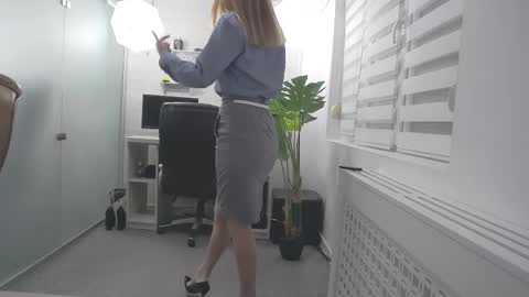            online show from 02-24-26, 03:43