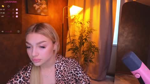 ellamilla online show from 01-14-25, 09:35