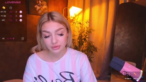 ellamilla online show from 01-15-25, 09:56