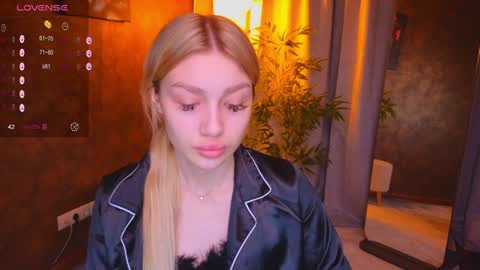 ellamilla online show from 01-27-25, 05:47