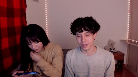 Snapshot of ellancain chatting on 01-26-25, 10:24 Ella and Cain online show from 01-26-25, 10:24