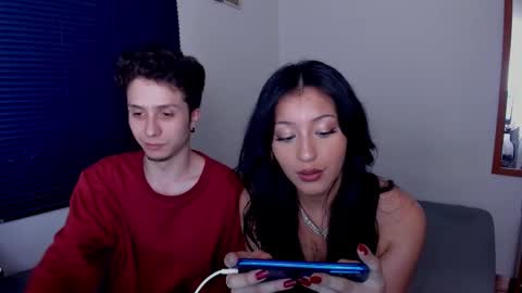 Snapshot of ellancain chatting on 11-04-25, 11:37 Ella and Cain online show from 11-04-25, 11:37