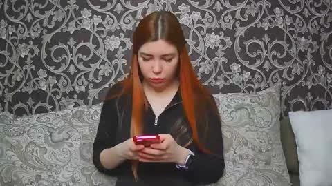 EllaNuar online show from 02-06-26, 06:07