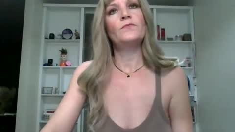 Elle online show from 01-14-26, 11:20