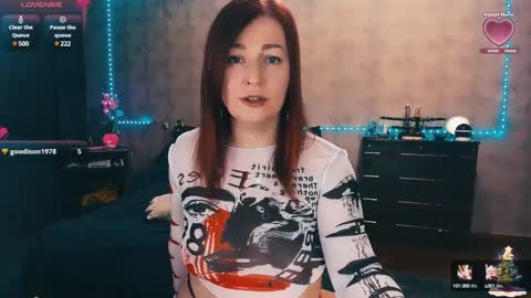 Elli   NEXT STREAM      online show from 01-19-25, 08:09