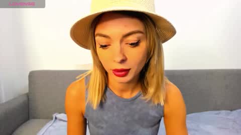 ellen_flow online show from 10-09-25, 09:57