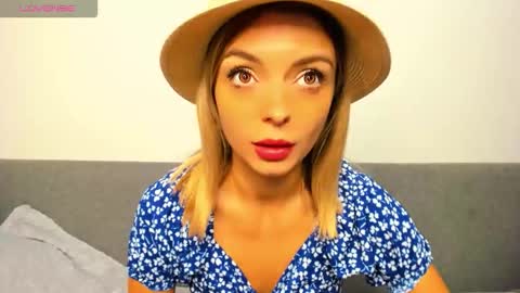 ellen_flow online show from 10-25-25, 09:42