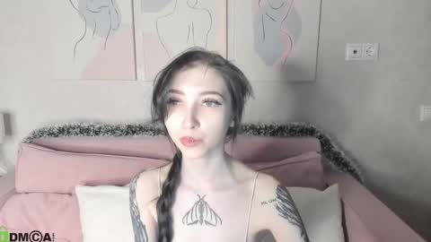 Snapshot of ellen_hops chatting on 12-22-25, 09:17 Ellen online show from 12-22-25, 09:17