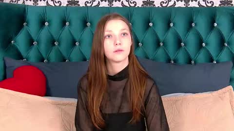 EllenBush online show from 10-10-25, 07:07