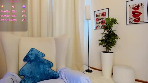 Snapshot of elli_anderson chatting on 12-16-25, 05:12 elli_anderson online show from 12-16-25, 05:12