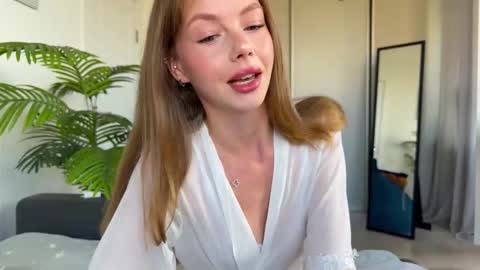 Ellie  --- Ill see you either on Friday or Saturday and definitely on Sunday  online show from 09-09-25, 12:37