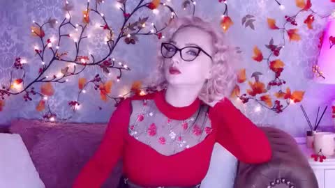 Elliana online show from 09-14-25, 02:11