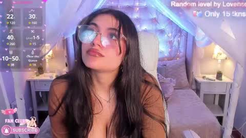 Snapshot of ellie_jhonson_ chatting on 02-22-25, 05:57  Ellie Jhonson  online show from 02-22-25, 05:57