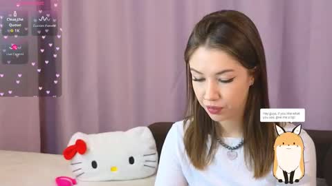 ellie online show from 10-06-25, 07:44