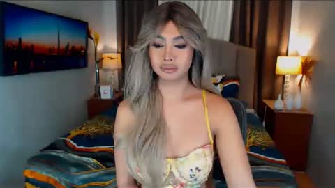 ellie online show from 12-20-24, 08:23