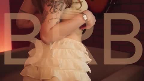 elliecutes online show from 11-10-25, 05:17